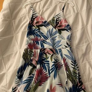 Rosa romper never worn